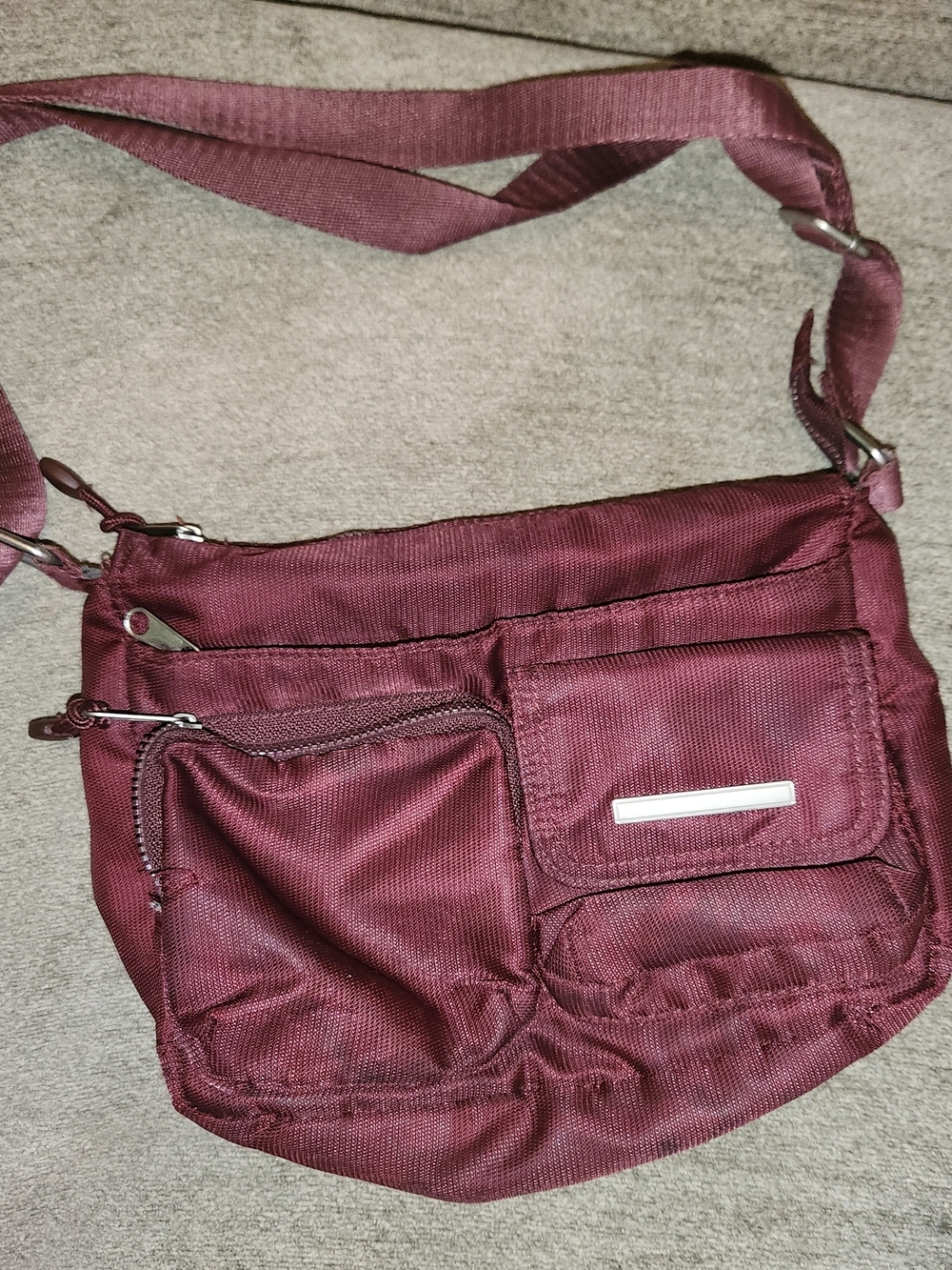 Everyday Crossbody Bag in Burgundy - Comfortable Shoulder Strap